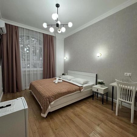Rose Art Hotel Astana Luaran gambar
