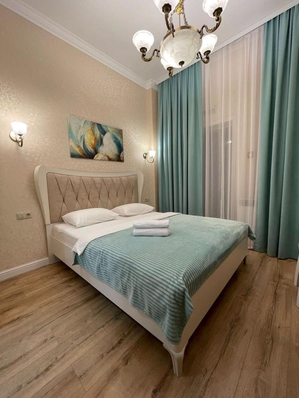Rose Art Hotel Astana Luaran gambar