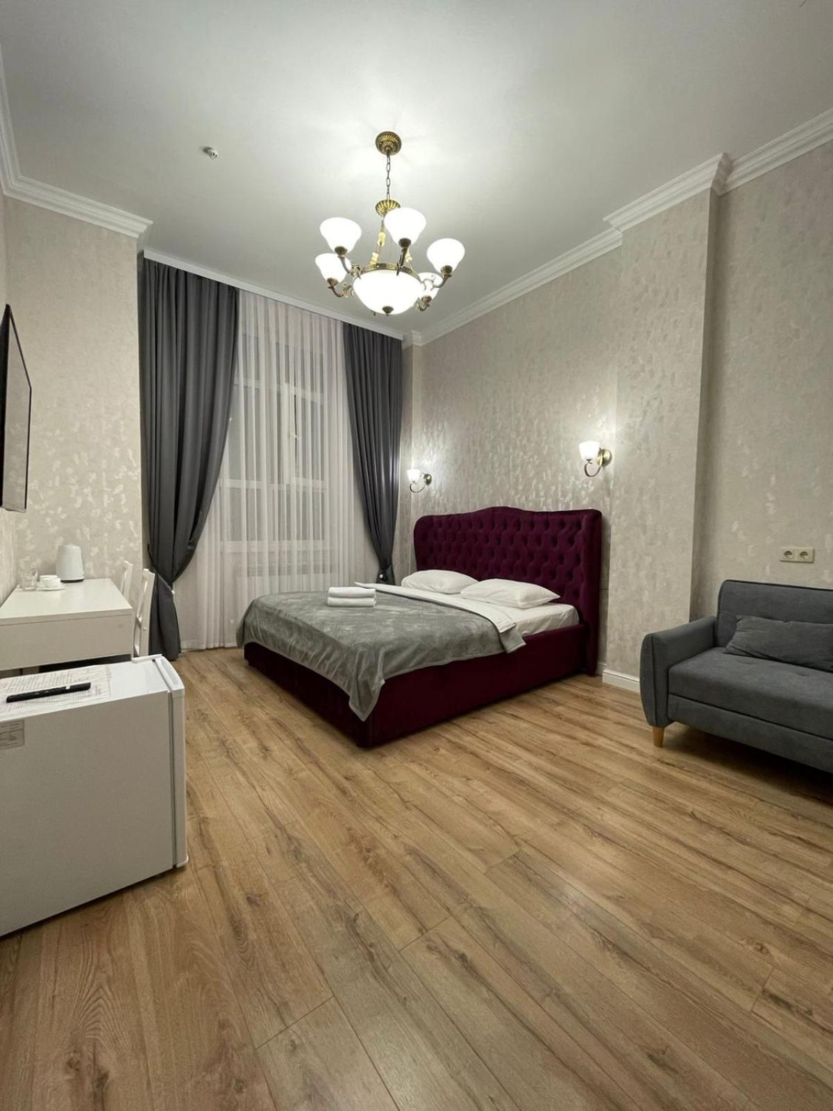Rose Art Hotel Astana Luaran gambar